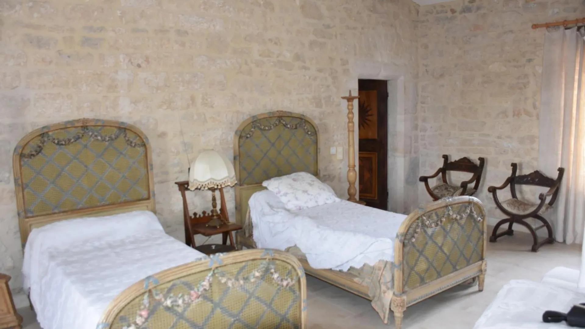 Bed & Breakfast Prieure Du 17E Dans L'Ardeche Meridionale Vagnas